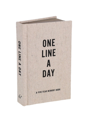 Canvas One Line a Day: A Five-Year Memory Book - Ingram