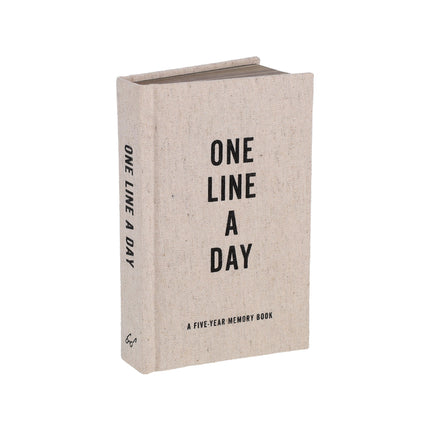 Canvas One Line a Day: A Five-Year Memory Book - Ingram