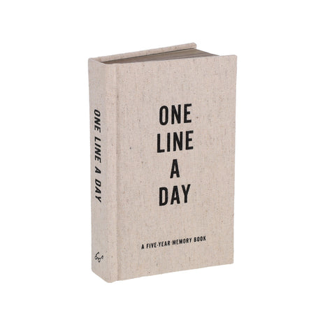Canvas One Line a Day: A Five-Year Memory Book - Ingram